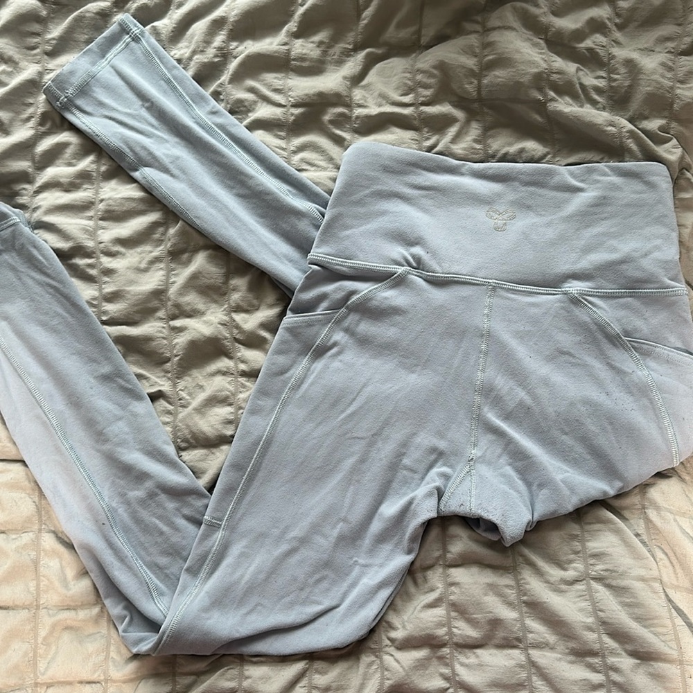 Blue aritzia TNA leggings